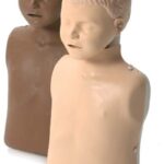 Maniquí RCP Little Junior con bolsa de transporte, de piel clara